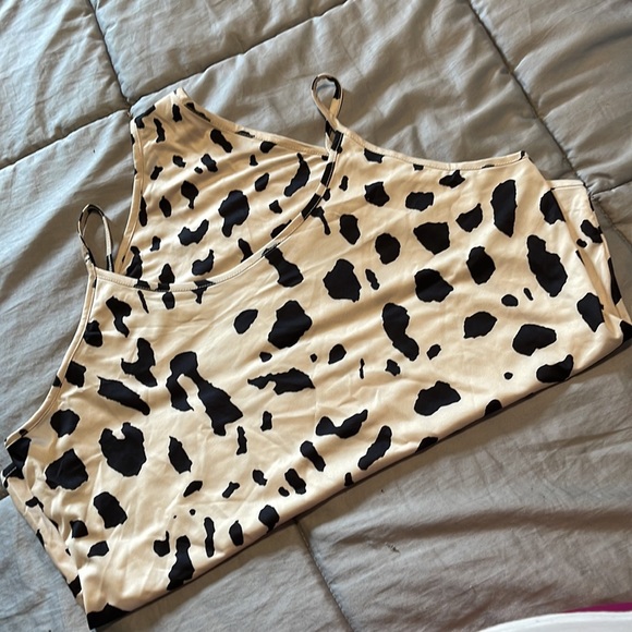 SHEIN Bodysuit - Picture 4 of 4